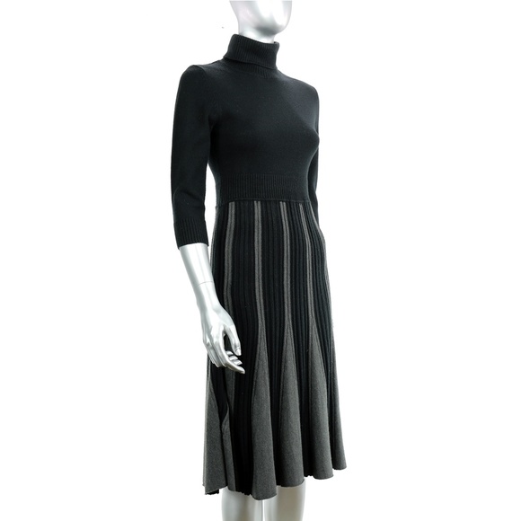 London Times Dresses & Skirts - London Times Knit Dress